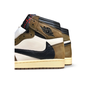 Travis Scott x Air Jordan 1 High - Sneakers Club
