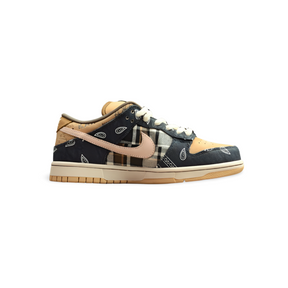 Travis Scott x Nike Dunk Low "Cactus Jack" - Sneakers Club