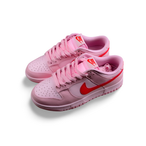 Dunk Low Triple Pink - Sneakers Club