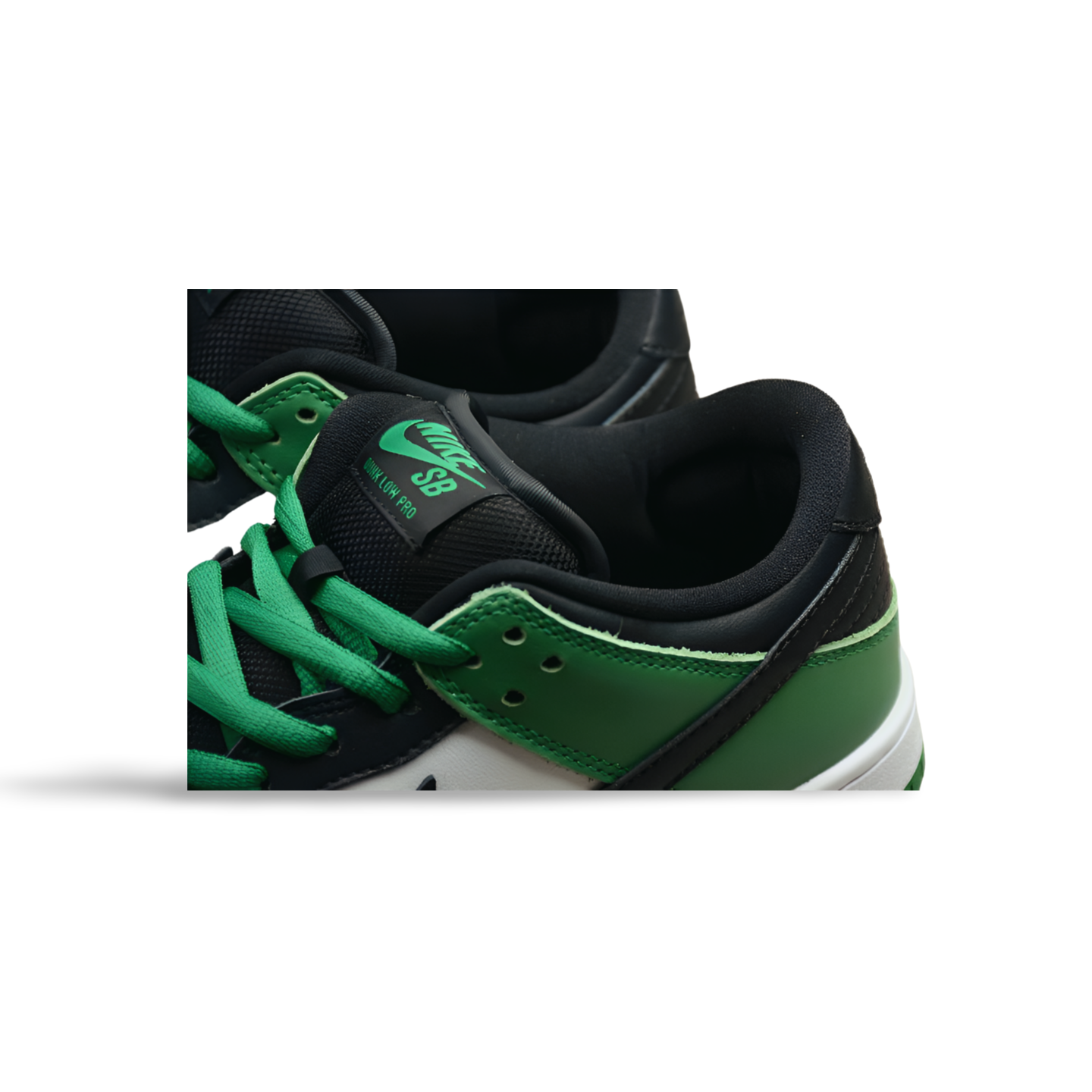 Dunk Low SB Classic Green - Sneakers Club