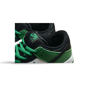 Dunk Low SB Classic Green - Sneakers Club