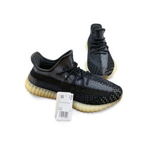 Yeezy Boost 350 V2 Carbon - Sneakers Club