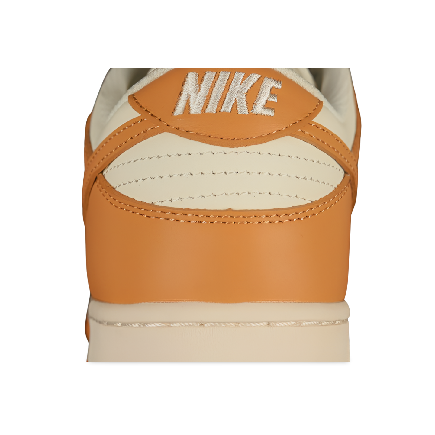 Dunk Low "Harvest Moon" - Sneakers Club