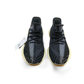 Yeezy Boost 350 V2 Carbon - Sneakers Club