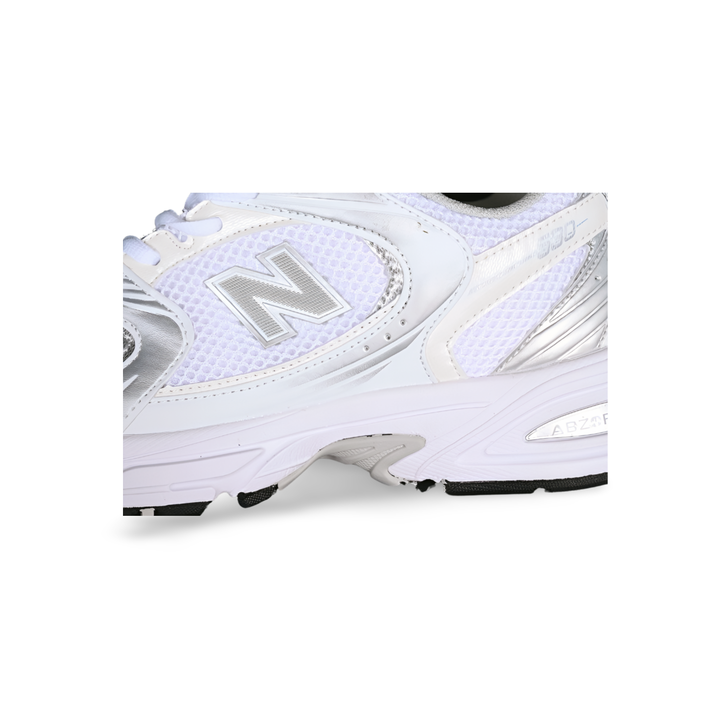 New Balance NB530 White - Sneakers Club