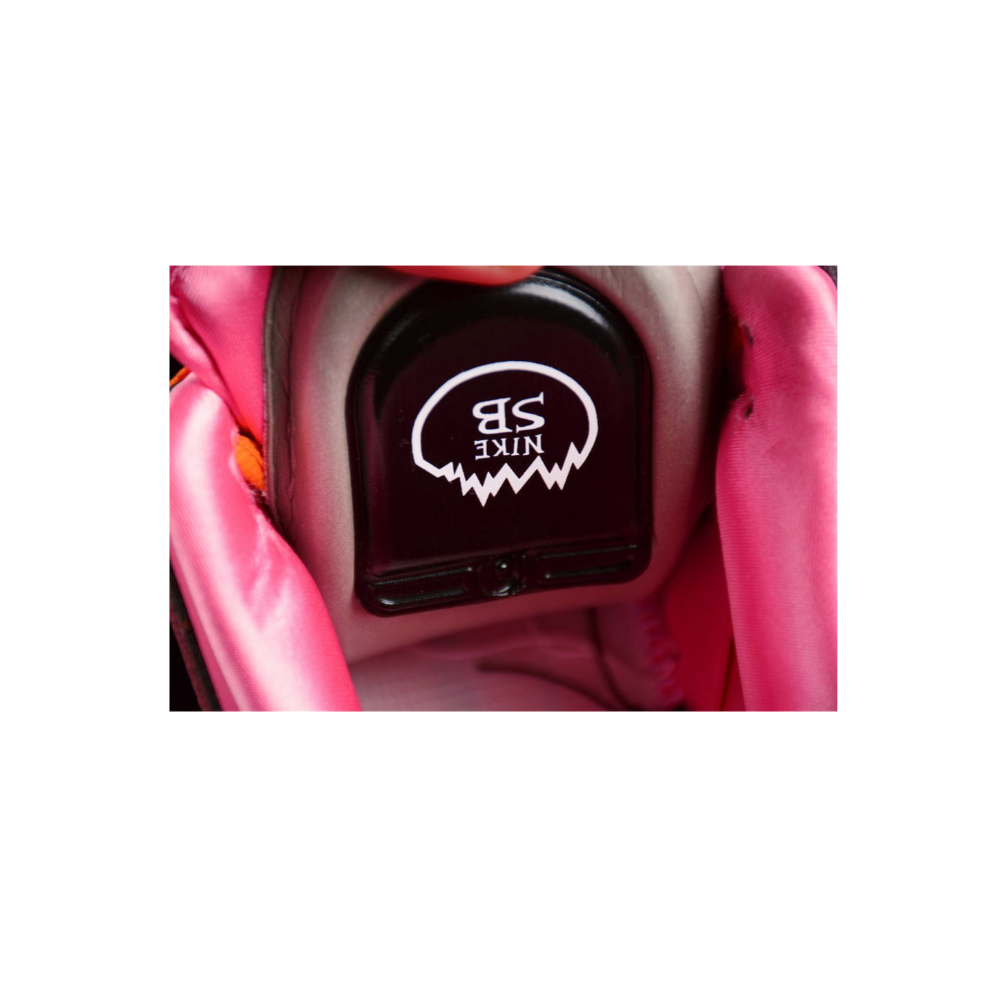 Dunk SB Low x The Powerpuff Girls Blossom - Sneakers Club