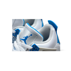 Air Jordan 4 Retro "Military Blue" - Sneakers Club
