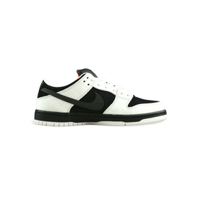 Nike SB Dunk x Tightbooth - Sneakers Club