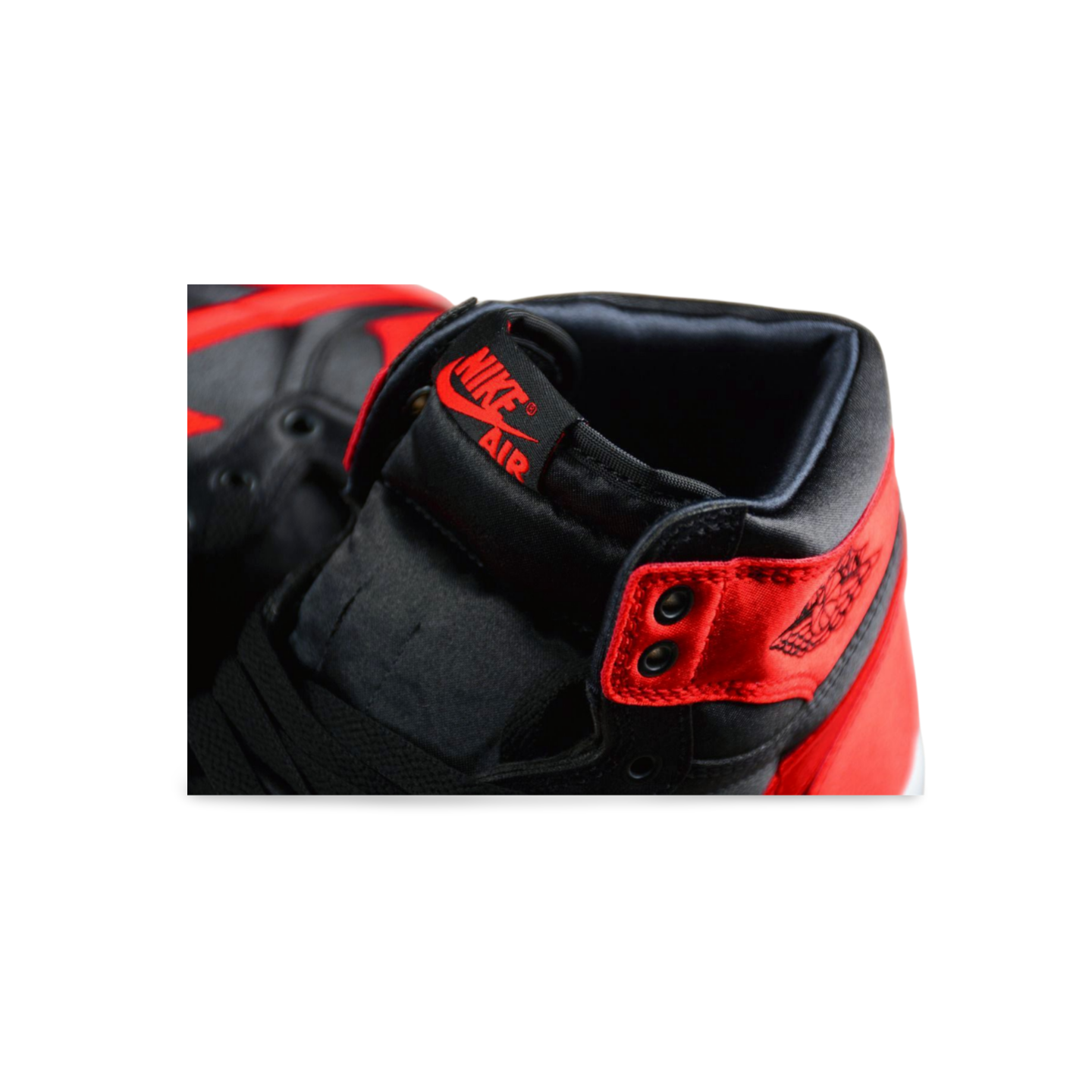 Air Jordan 1 High Satin Bred - Sneakers Club
