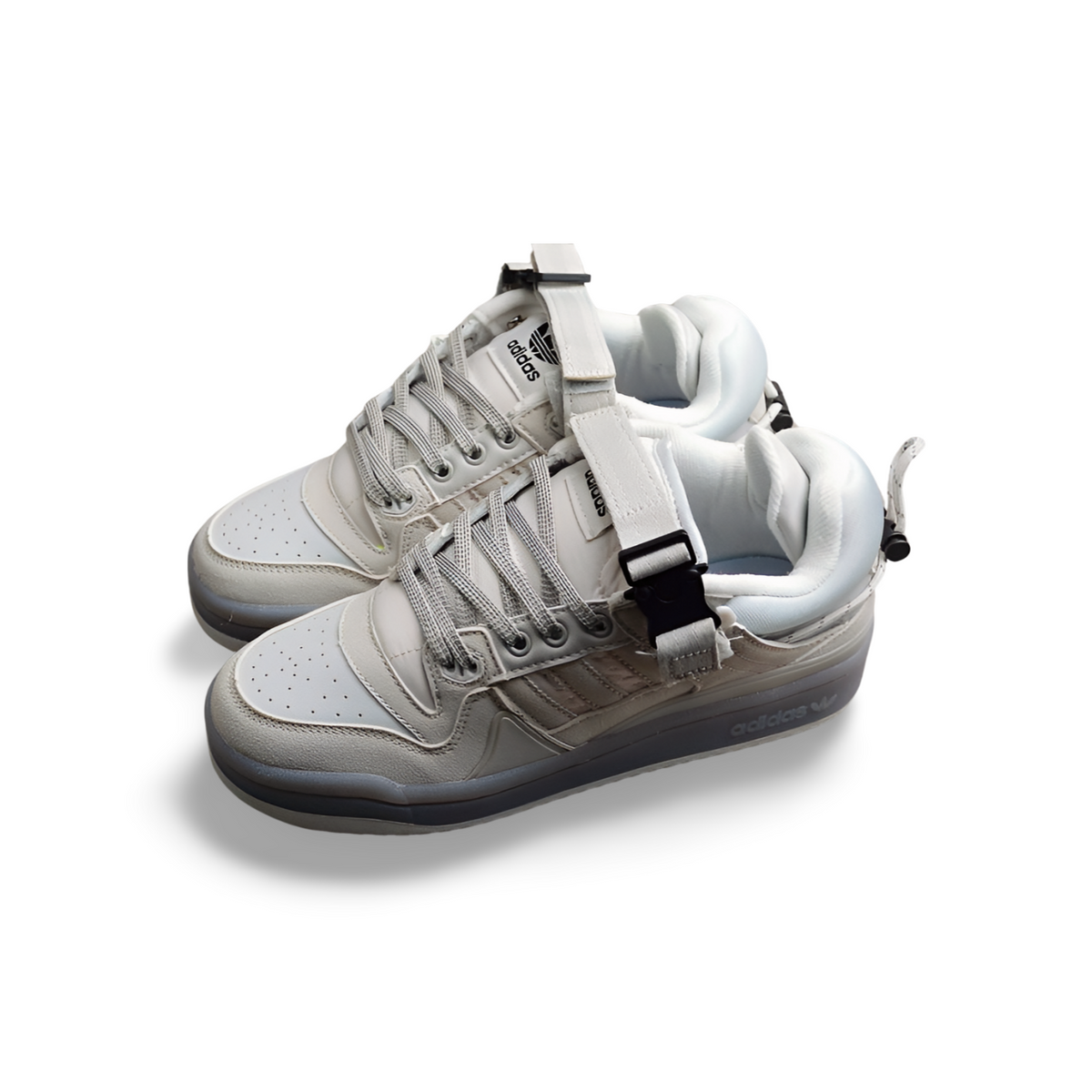 Bad Bunny x Forum Buckle "Low The First Cloud White" - Sneakers Club