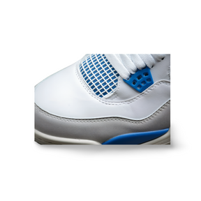 Air Jordan 4 Retro "Military Blue" - Sneakers Club